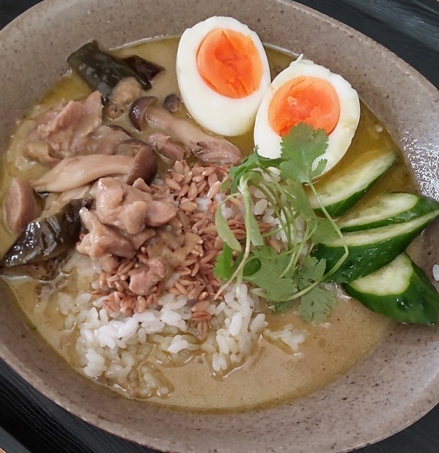 間引きパクチー.jpg